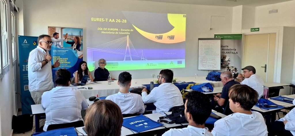 La movilidad laboral europea y transfronteriza, protagonista en las II Jornadas del Día de Europa celebradas en la Escuela de Hostelería de Islantilla